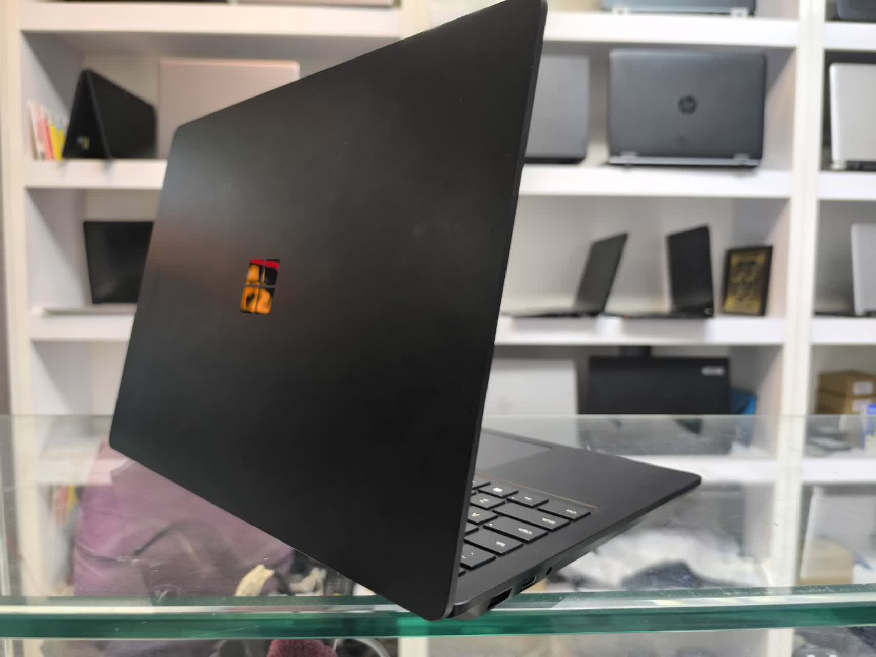 Microsoft Surface Laptop 4 i5-1185