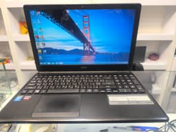 لپ‌تاپ اقتصادی Acer Aspire E1-572G - نمای اصلی
