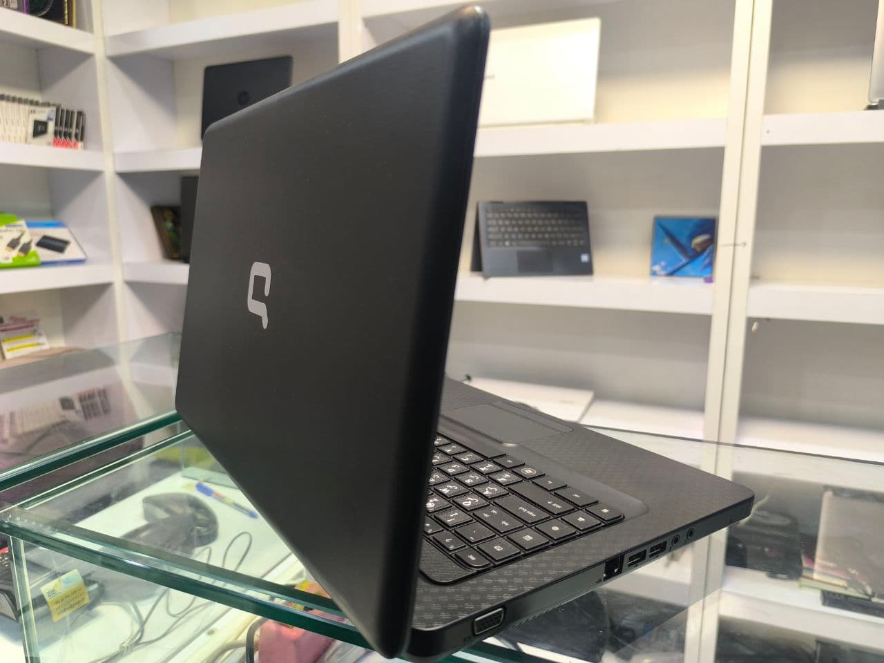 لپتاپ اقتصادی HP Compaq Presario CQ56 - نمای اصلی